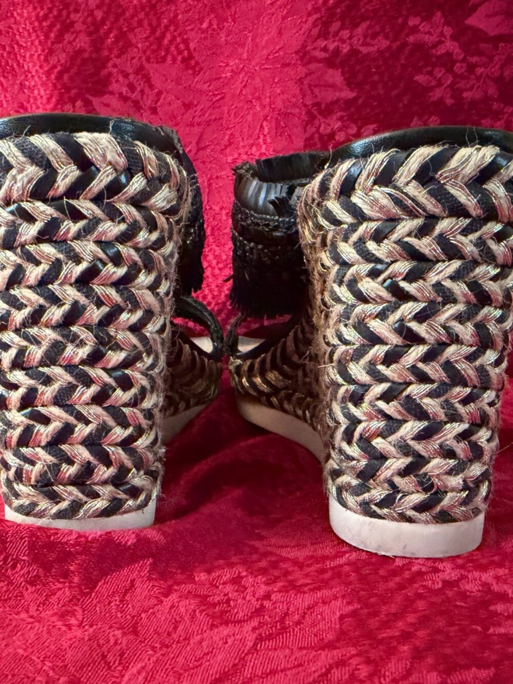 Vince Camuto Brittnuh Black Espadrille Wedge Slip on Platform Sandals Sz 9.5 - Picture 2 of 15